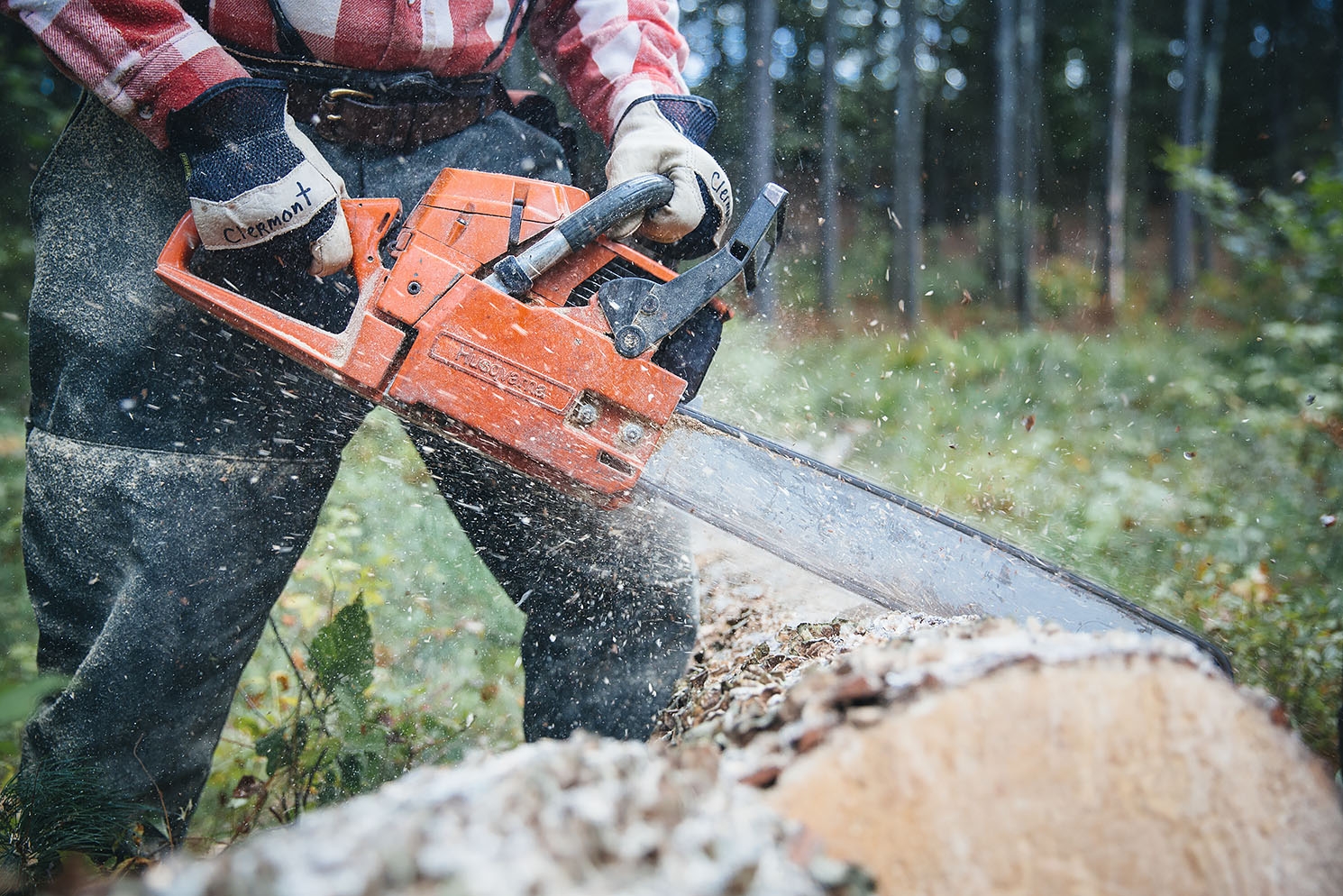 husqvarna chainsaw history