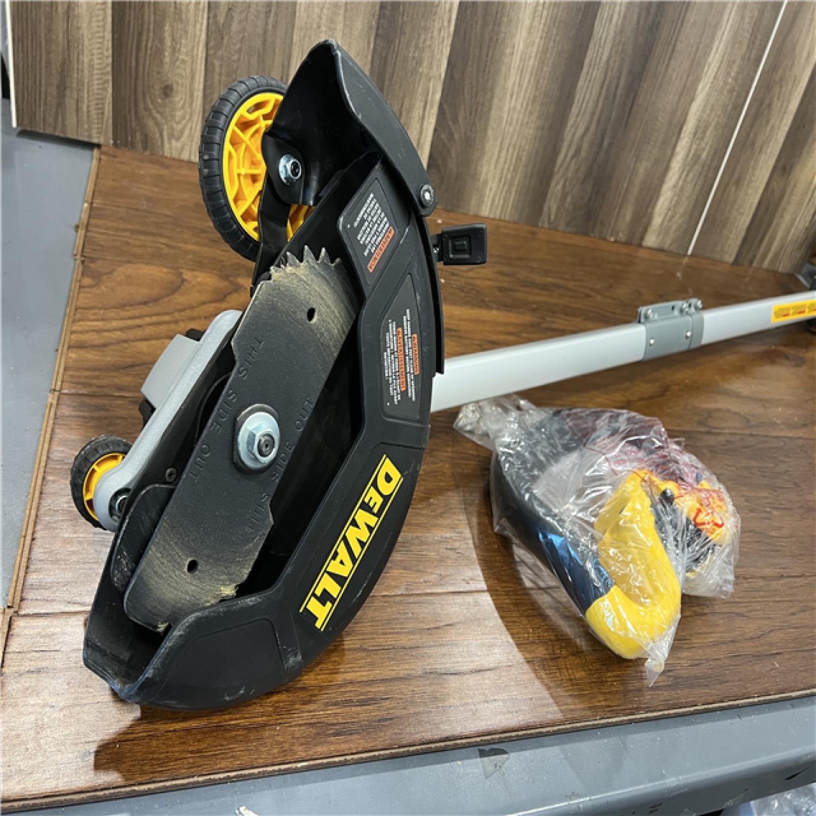 AS IS DEWALT 20V MAX 7 5 In Cordless Battery Powered Lawn Edger Tool Only 