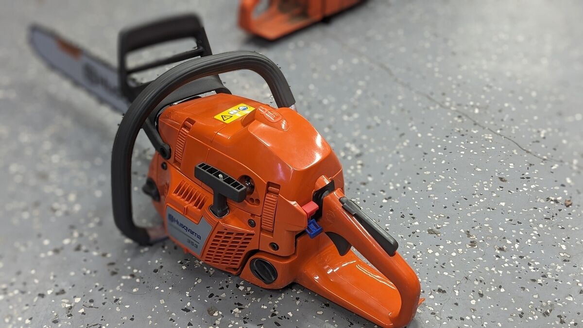 Brand New Husqvarna 353 Chainsaw Import Model NO BAR AND CHAIN EBay