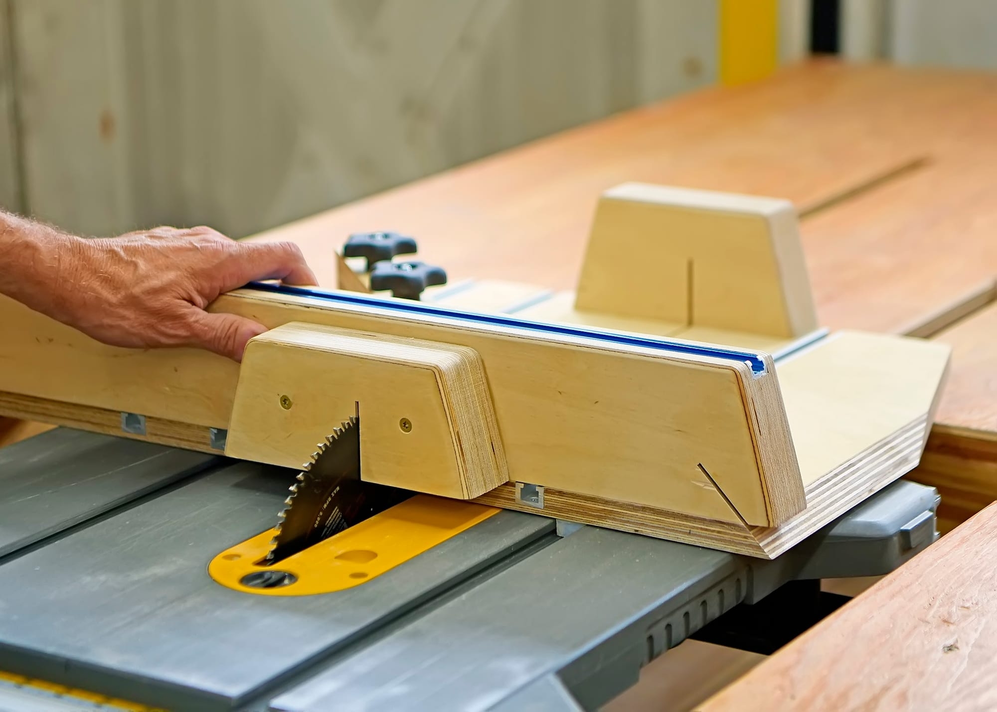 Building A Crosscut Sled