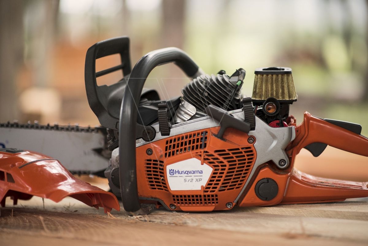 husqvarna chainsaw 572xp