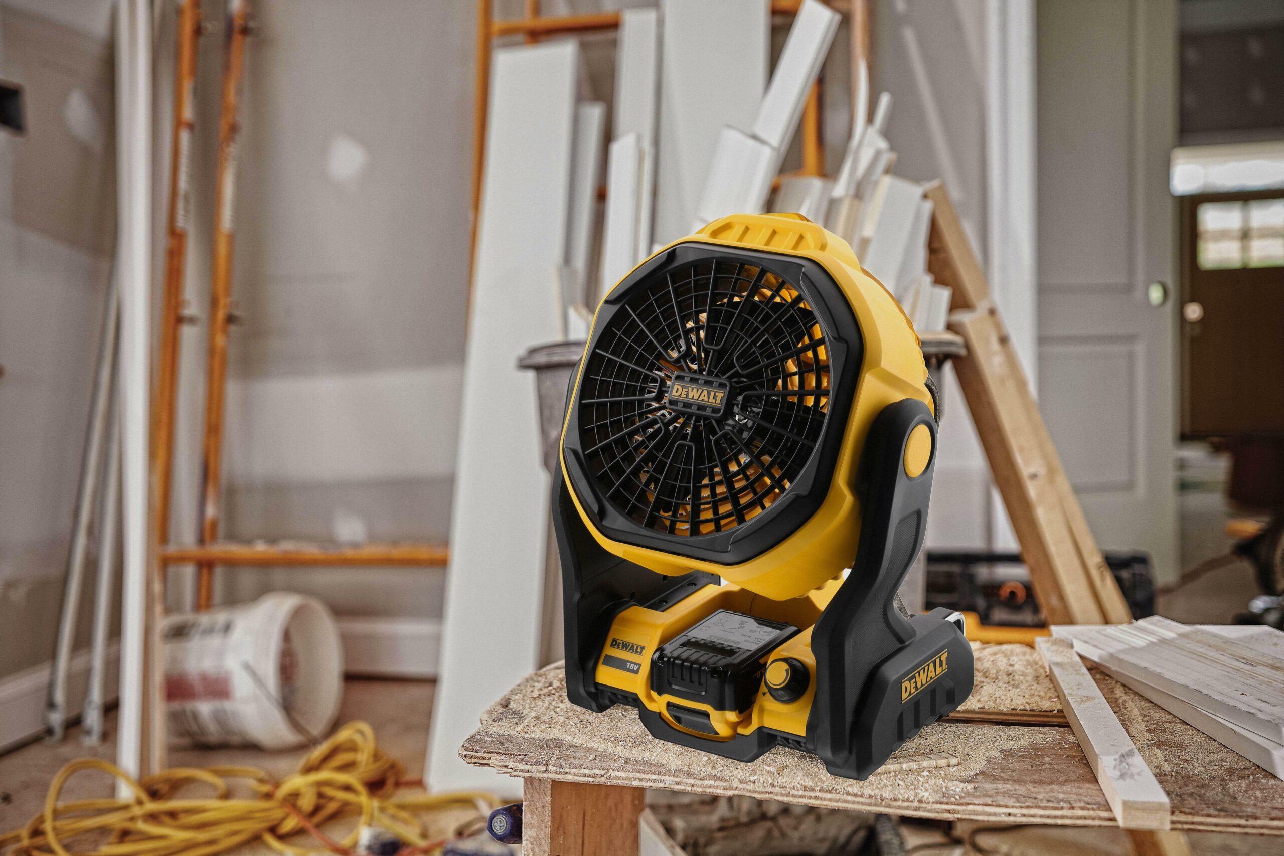 dewalt 20v fan with battery
