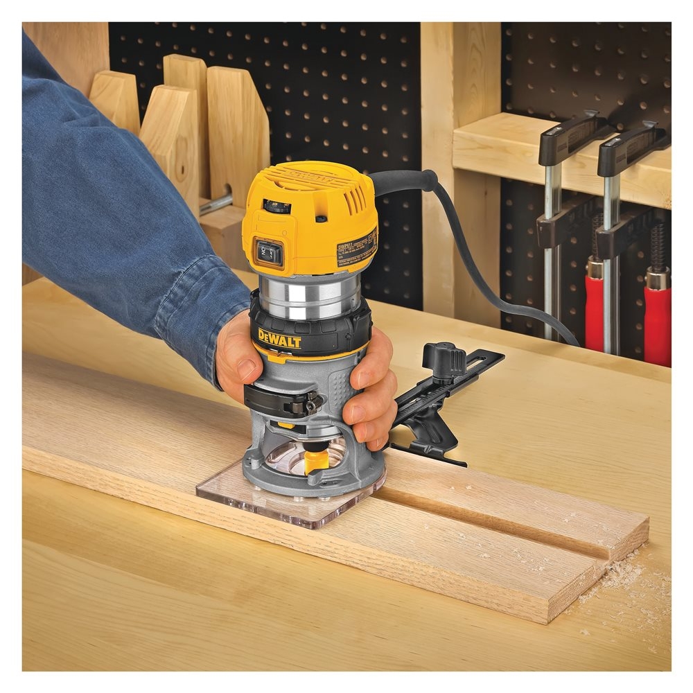 dewalt compact router dwp611