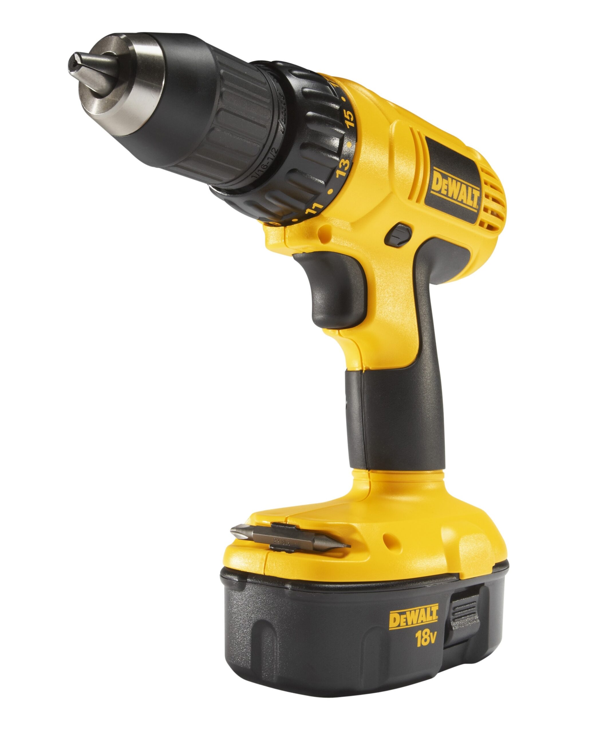DEWALT 18 volt 1 2 in Cordless Drill 2 Batteries Included Soft Bag Included In The Drills Department At Lowes
