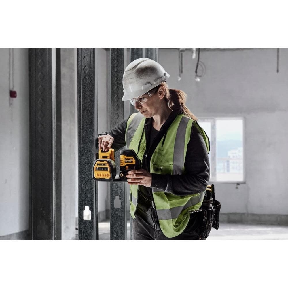 DEWALT 20V 12V MAX Laser Level Cross Line Laser Green Bare Tool 