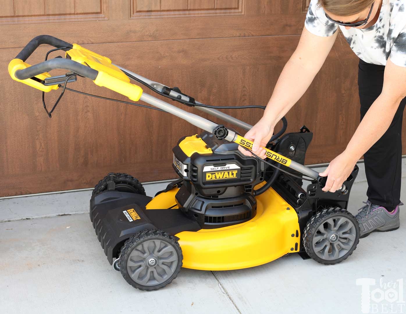 DEWALT 20V Lawn Mower Review Her Tool Belt
