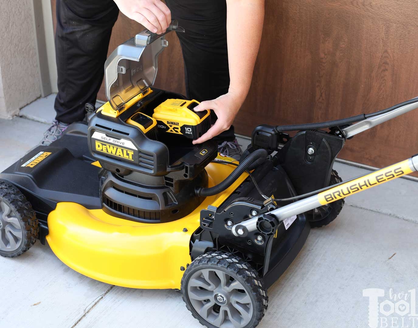 DEWALT 20V Lawn Mower Review Her Tool Belt
