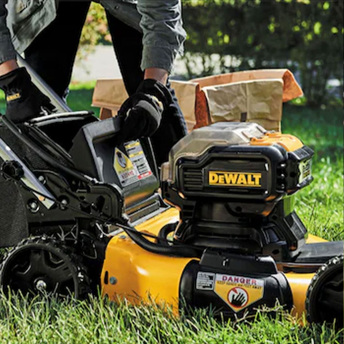 dewalt cordless lawn equipment