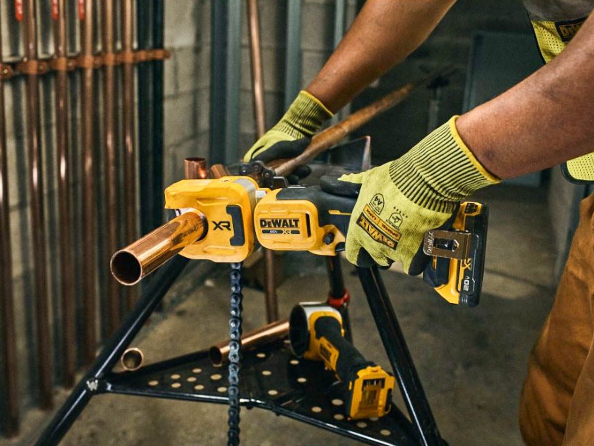 dewalt copper pipe cutter