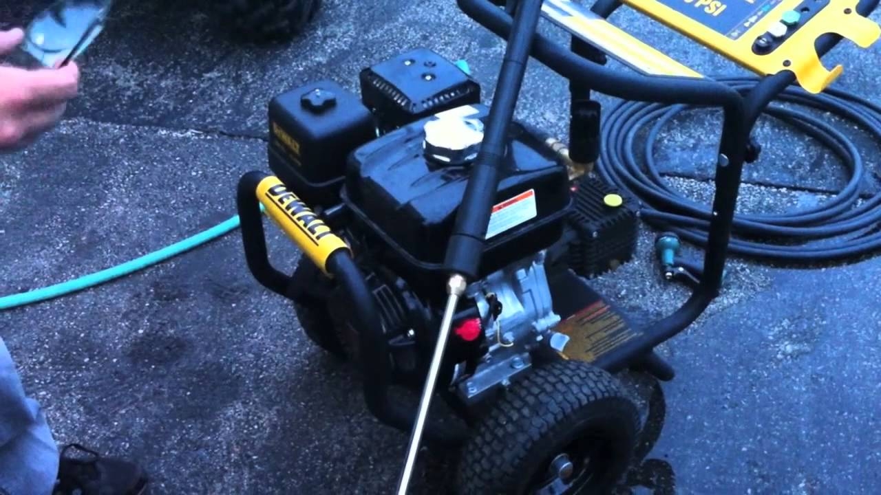 DeWalt 60897 Professional 3800 PSI Gas Cold Water Pressure Washer W AAA Pump Honda GX270 Engine