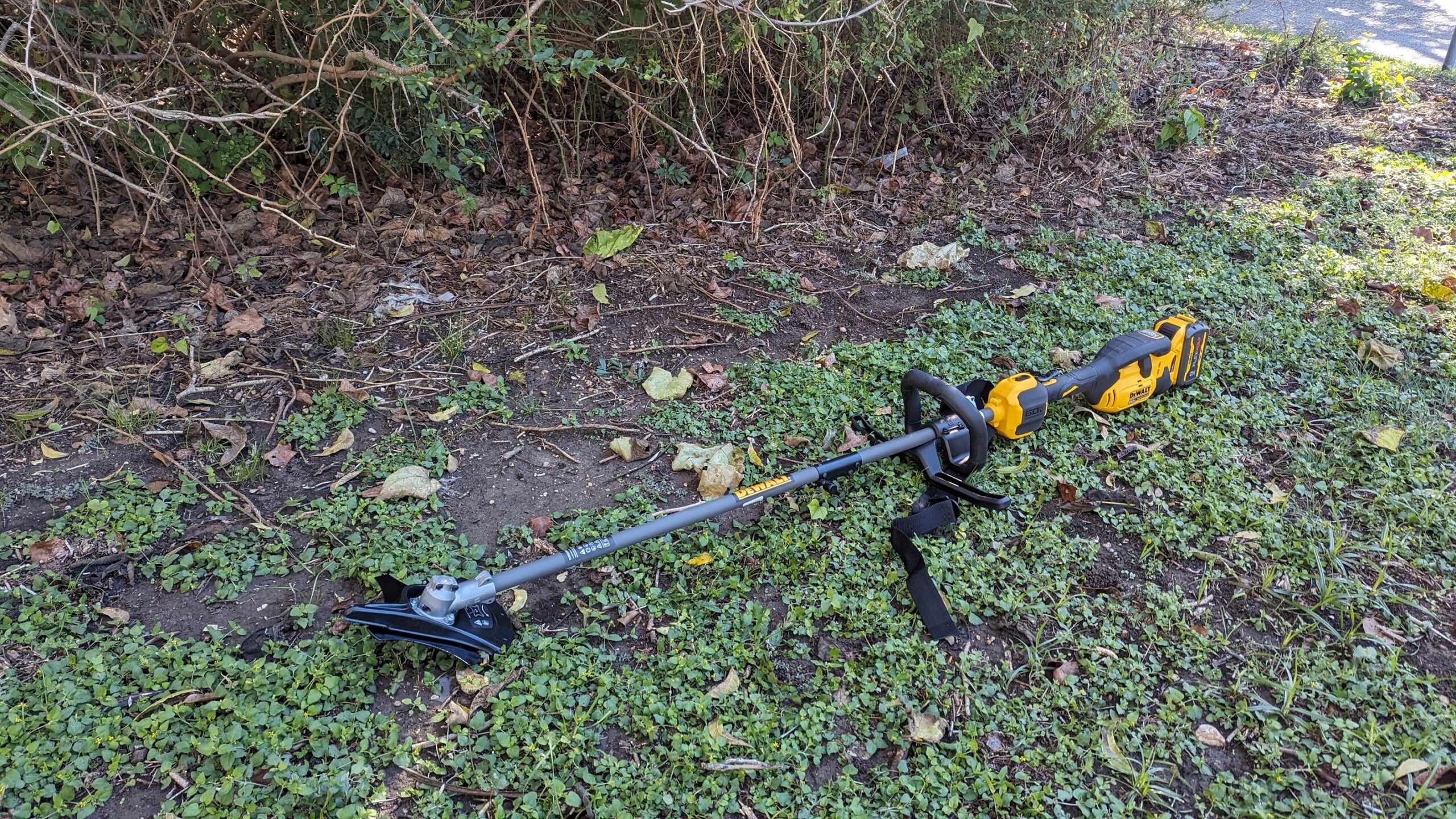 Dewalt 60V Max 17in Brushless Attachment Capable String Trimmer Kit U0026 Brush Cutter Attachment Review Top Ten Reviews