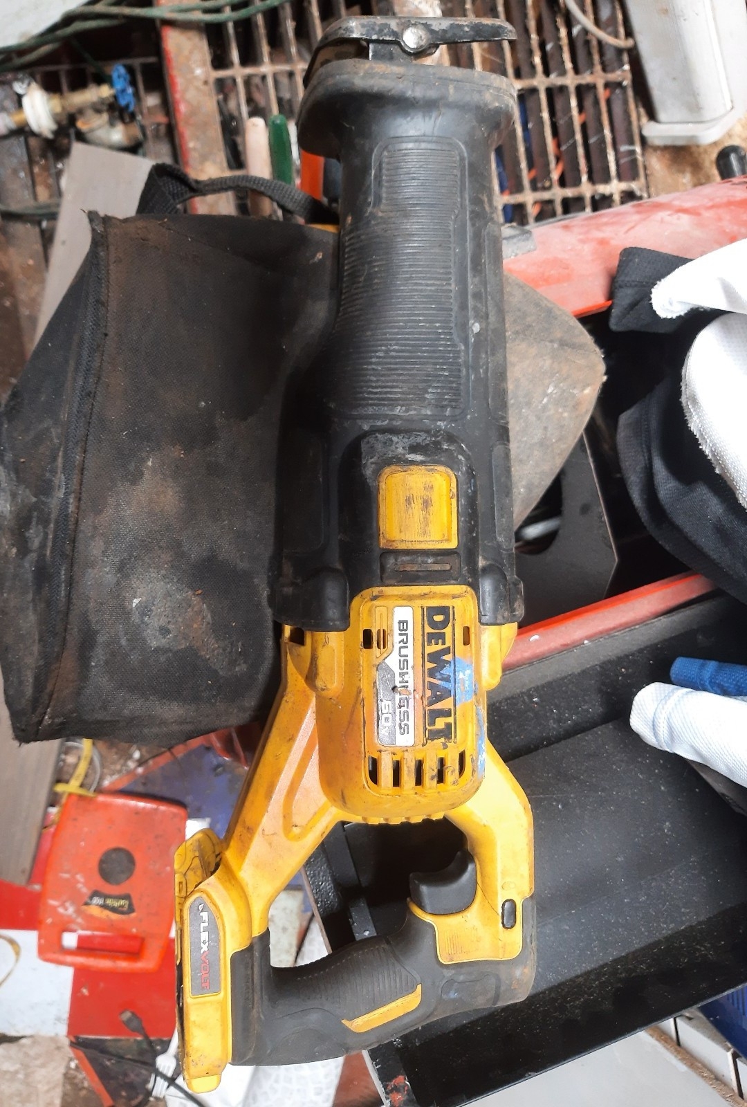 DeWALT 60V MAX FlexVolt Cordless Reciprocating Saw Tools U0026 Equipment