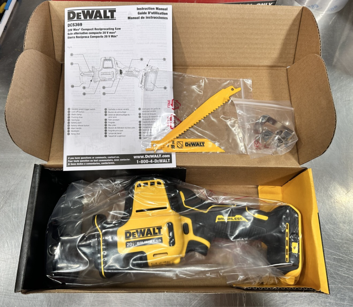 dewalt atomic reciprocating saw
