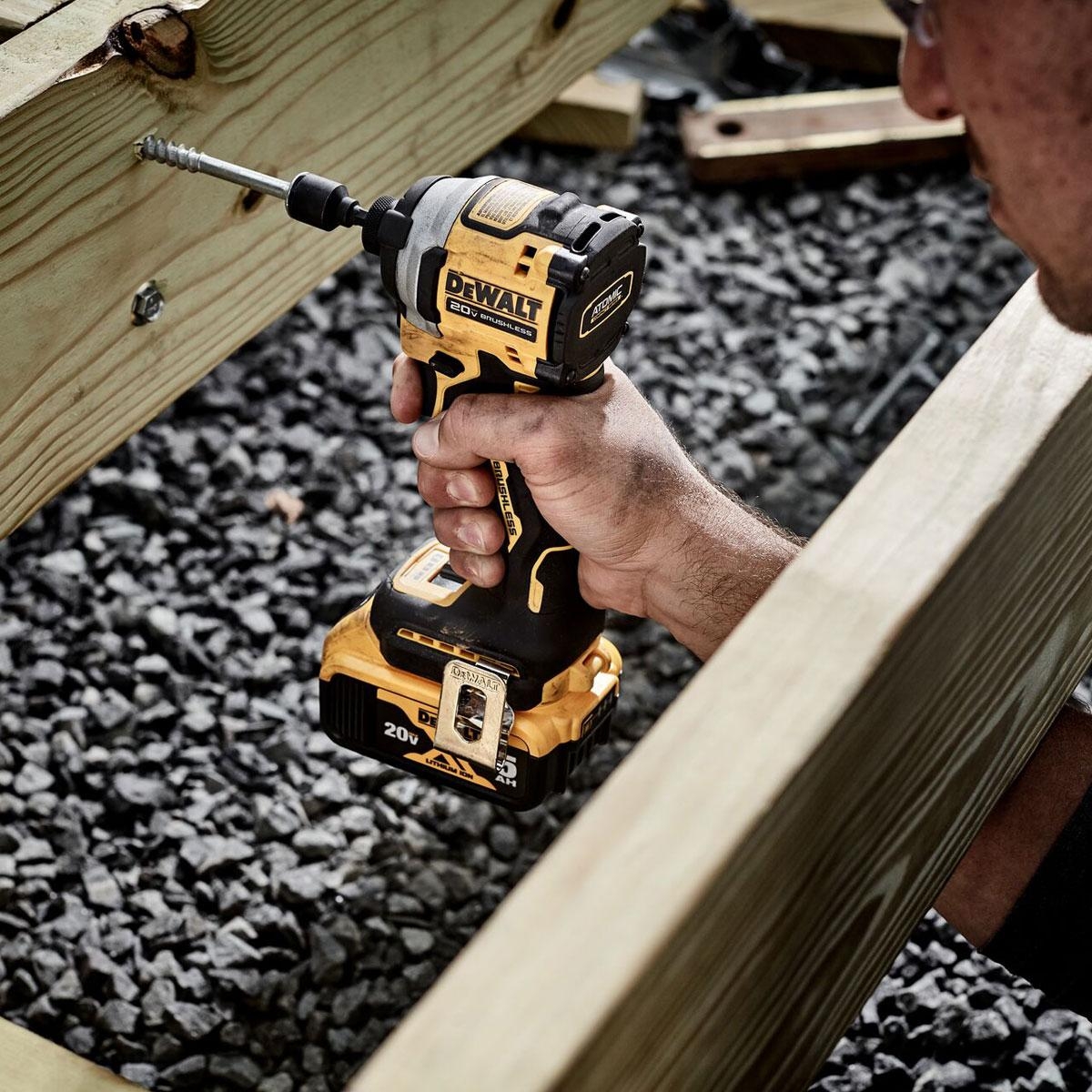 DeWalt ATOMIC 20V MAX 1 4