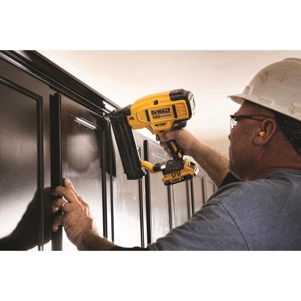 dewalt 18 gauge brad nailer cordless