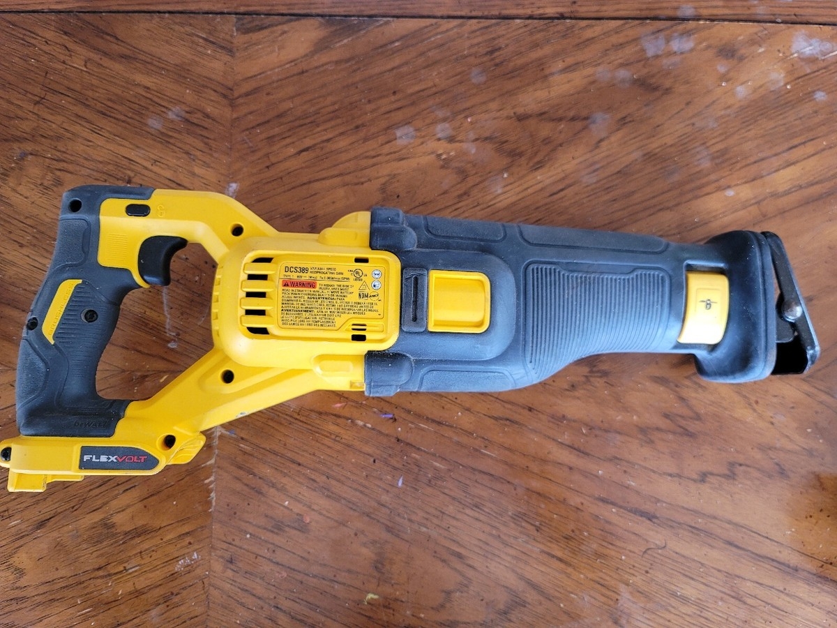 DEWALT DCS389B Flexvolt 60V Cordless Reciprocating Saw