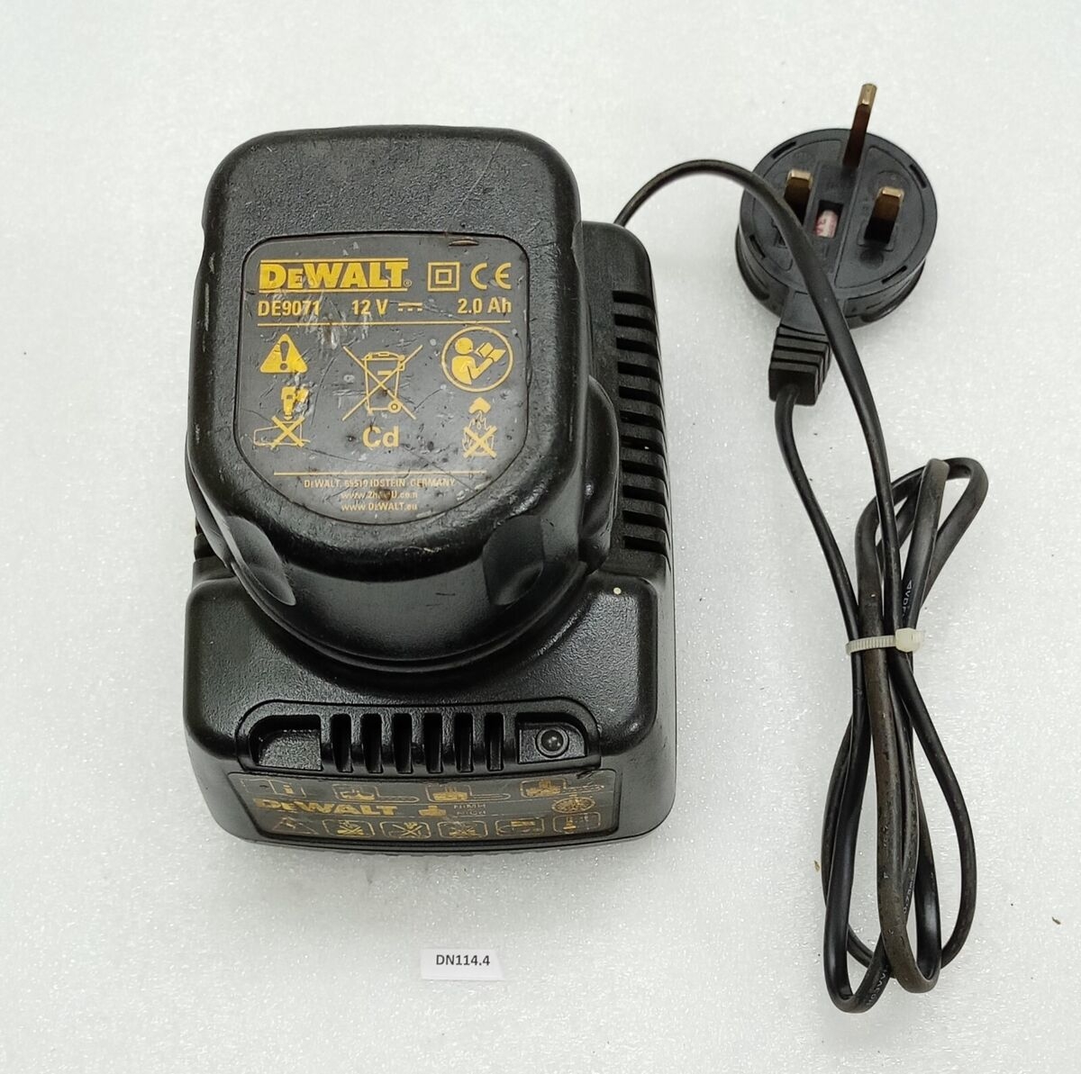 dewalt 12 volt battery charger