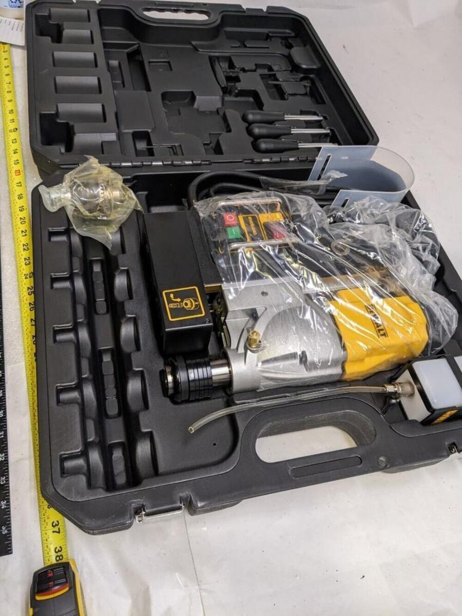 DEWALT DWE1622K MAGNETIC DRILL PRESS VAR SPEED 300 450RPM ELECTRO 120VAC NEW R31 EBay