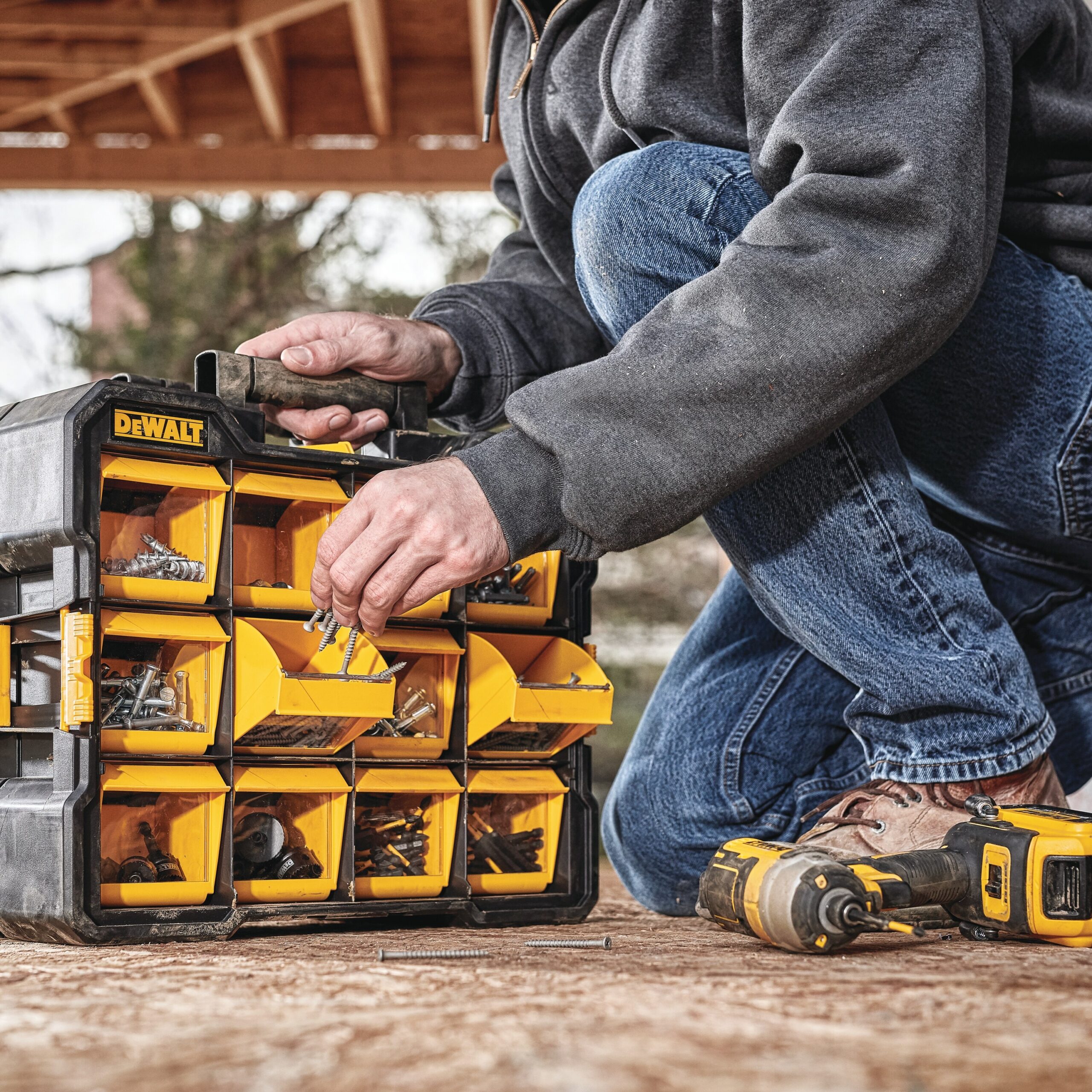 dewalt small parts organizer