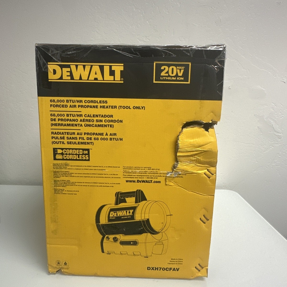 DEWALT DXH70CFAV 68 000 BTU Cordless Hybrid Forced Air Propane 