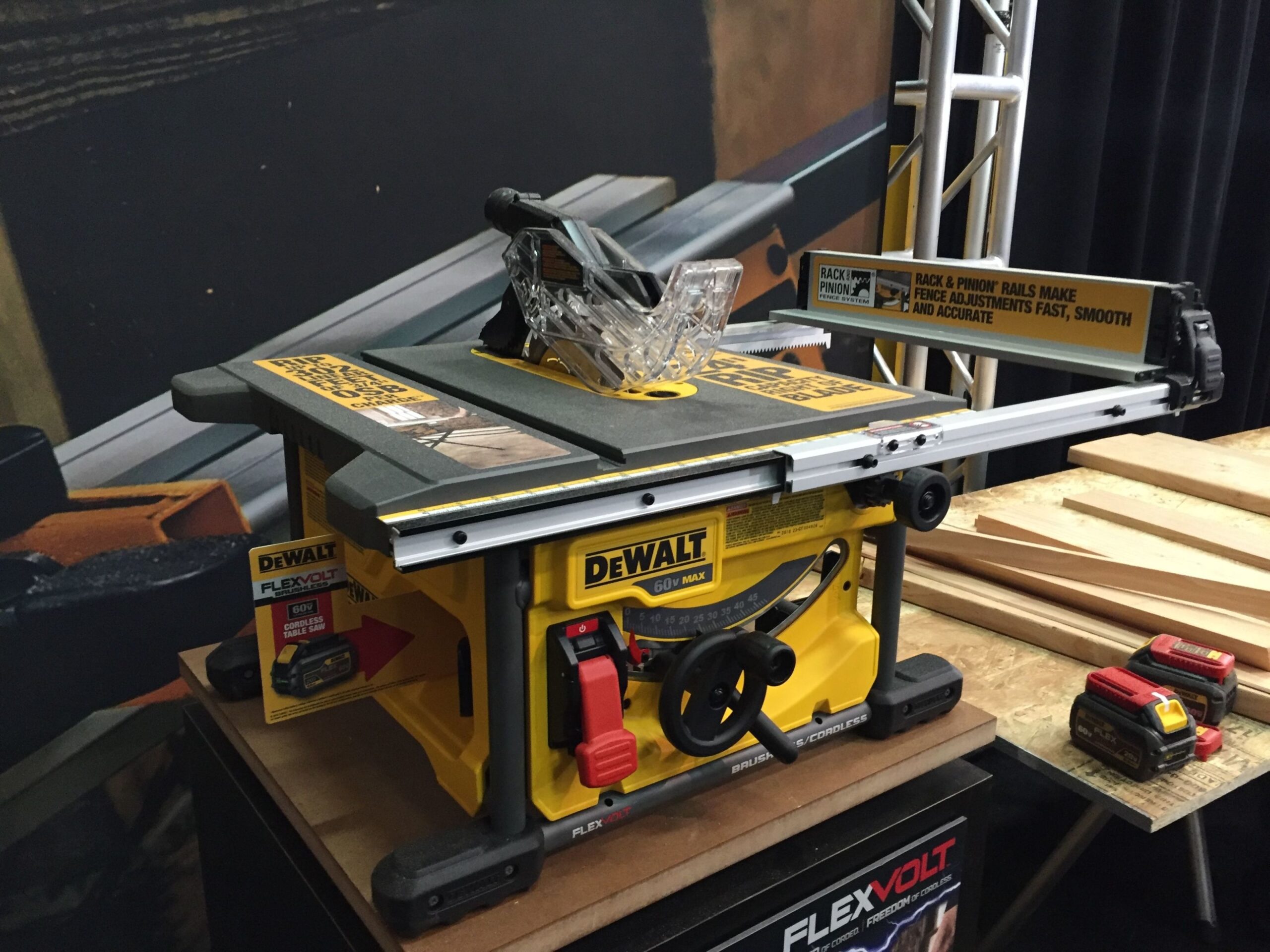 Dewalt Introduces Two Cordless Power Tools You Never Thought Possible Dewalt Flexvolt 60V Cordless Table Saw Cordless Miter Saw