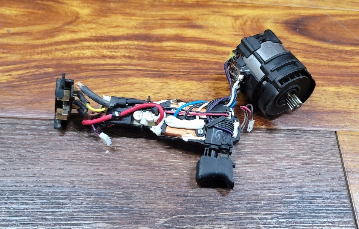 DeWALT MOTOR AND SWITCH ASSY FOR DCD999 DCD998 HAMMER DRILL N793096 EBay