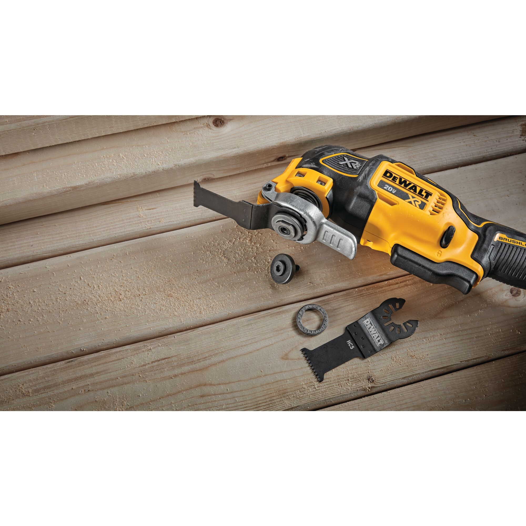 DEWALT XR 20 volt Max Cordless Brushless 3 speed 6 Piece Oscillating Multi Tool Kit With Soft Case 1 Battery Included And Charger Included DCS356C1 At Lowes