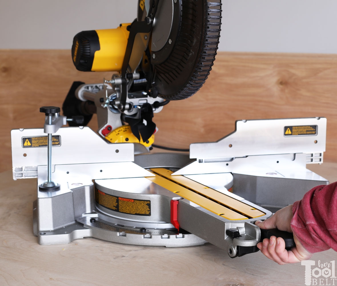 DWS779 DeWALT Miter Saw Review Her Tool Belt