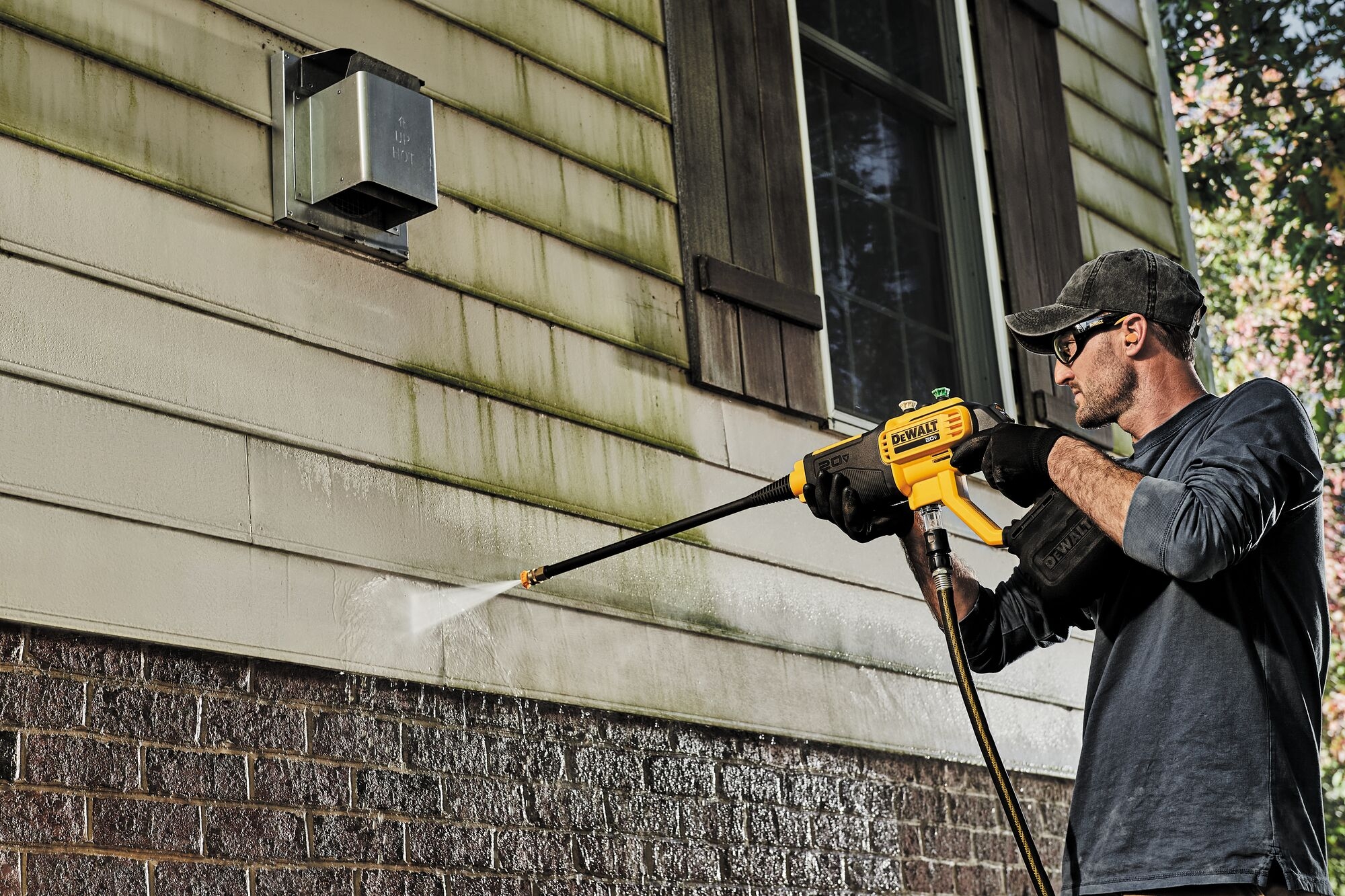 Electric And Gas Pressure Washers U0026 Accessories DEWALT