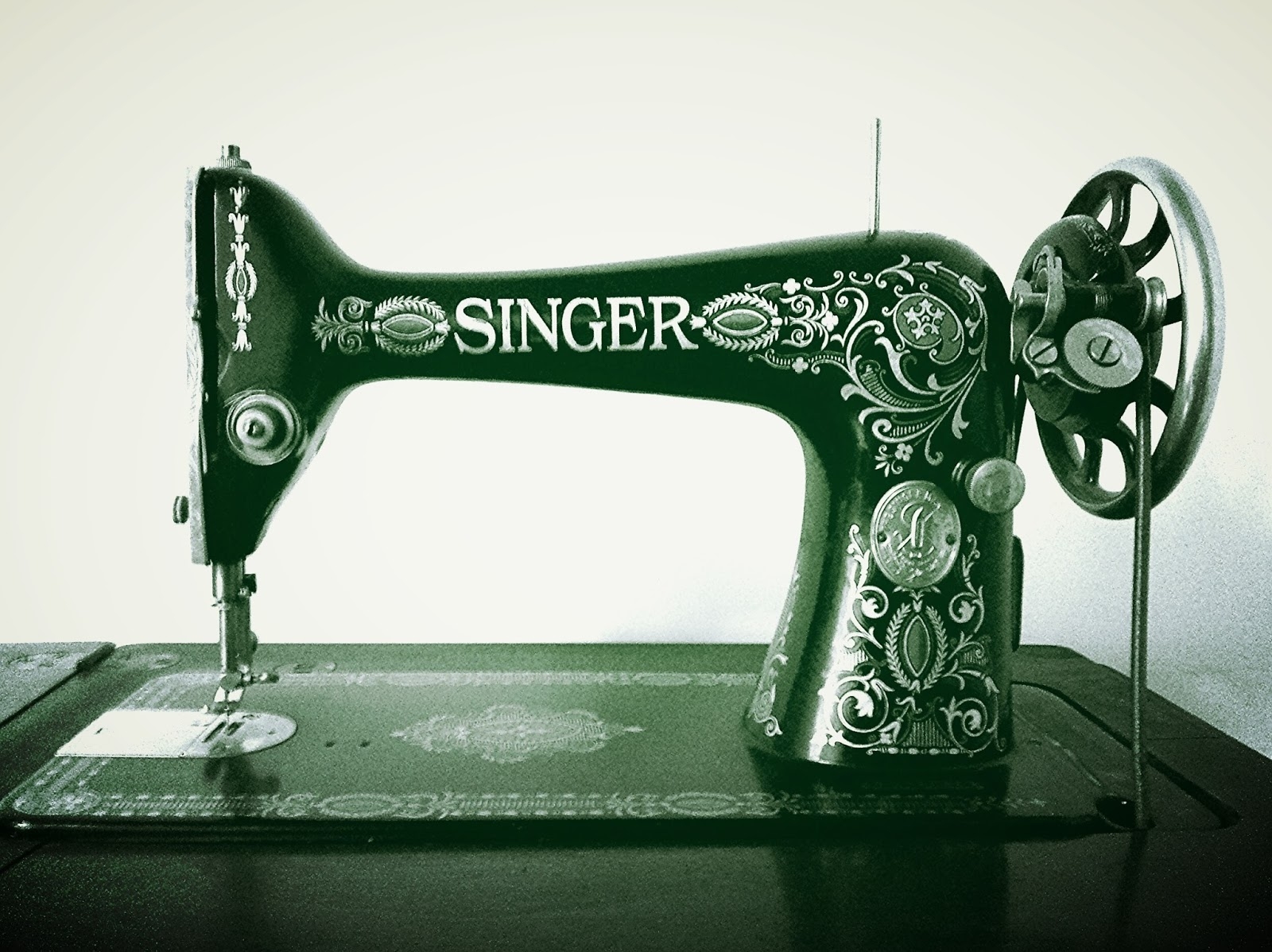 How Much Is My Old Sewing Machine Worth 