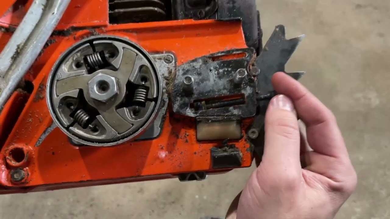 How To Replace The Chain Tensioner Screw On A Husqvarna Chainsaw YouTube