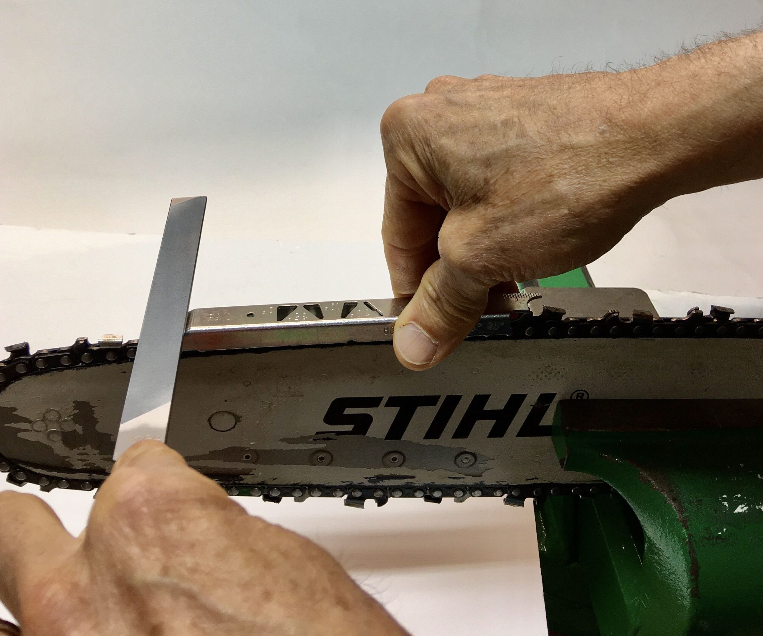 How To Sharpen A Chainsaw Saw Sharpening Tips