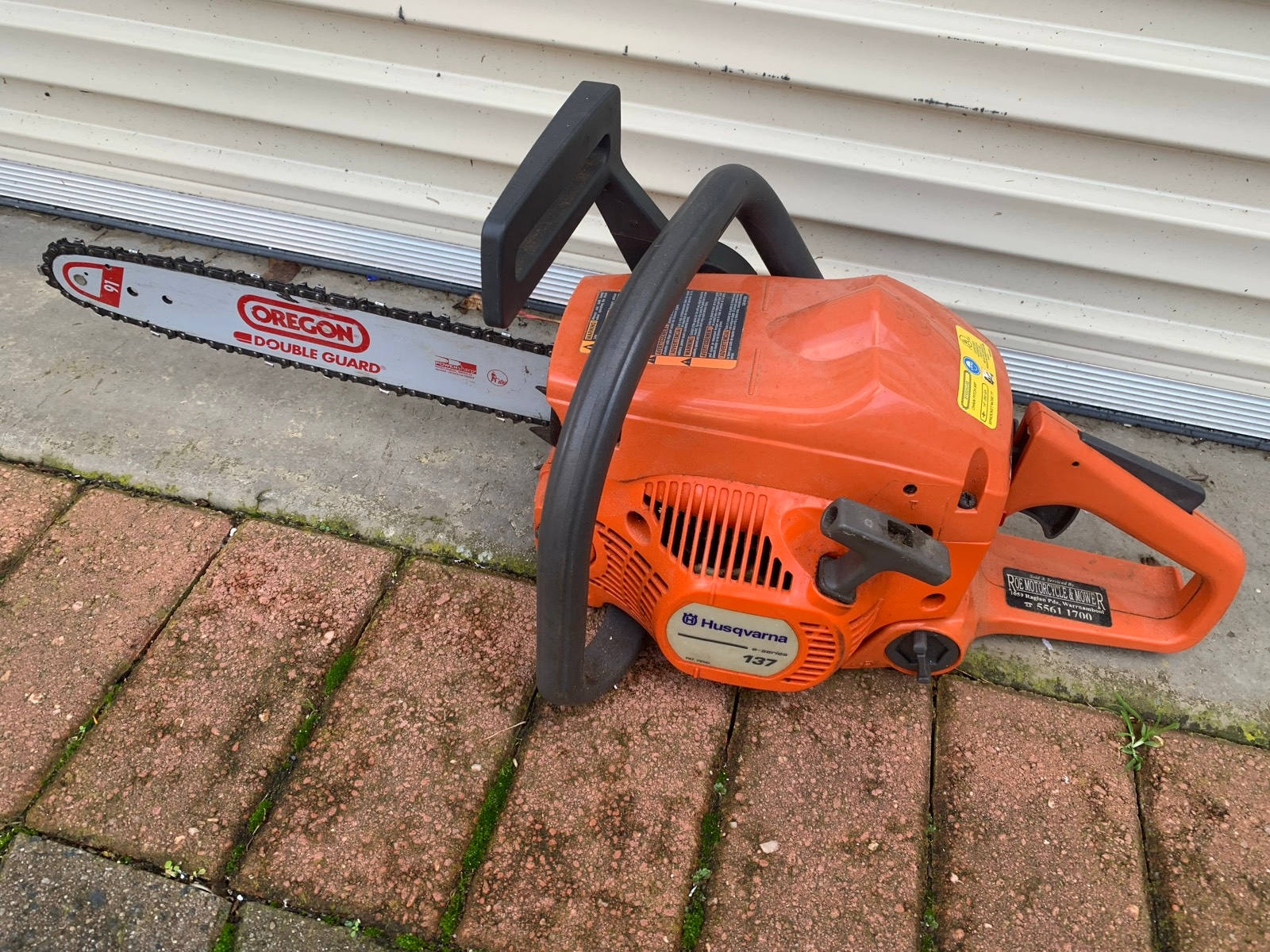 husqvarna 137 chainsaw