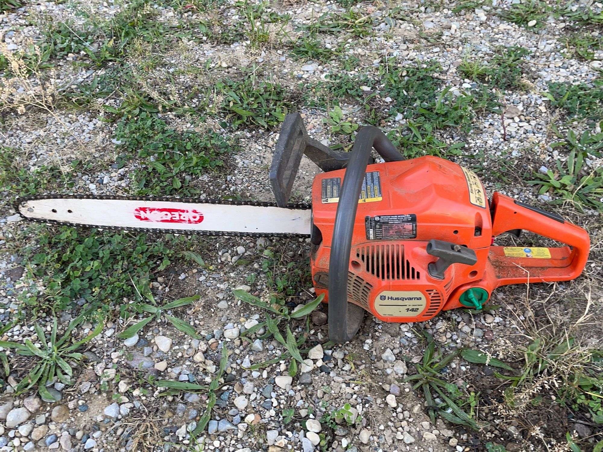 husqvarna 142 chainsaw