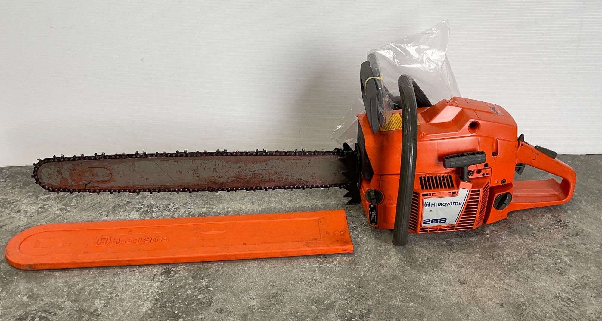 Husqvarna 268 Chainsaw Schneider Auctioneers LLC