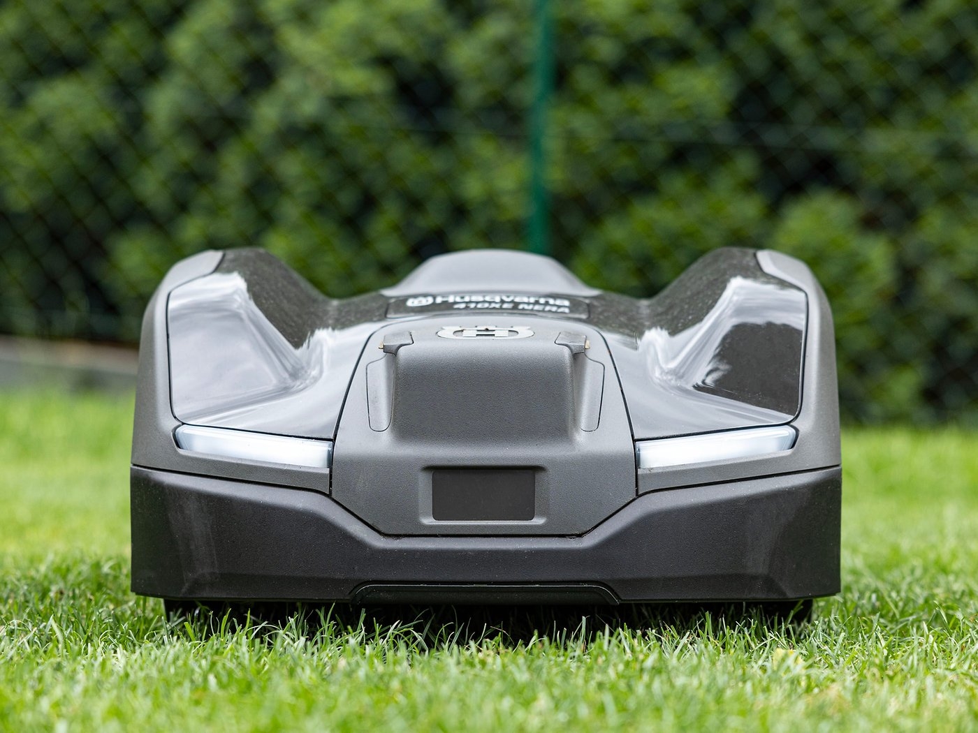 Husqvarna 410XE Nera Review