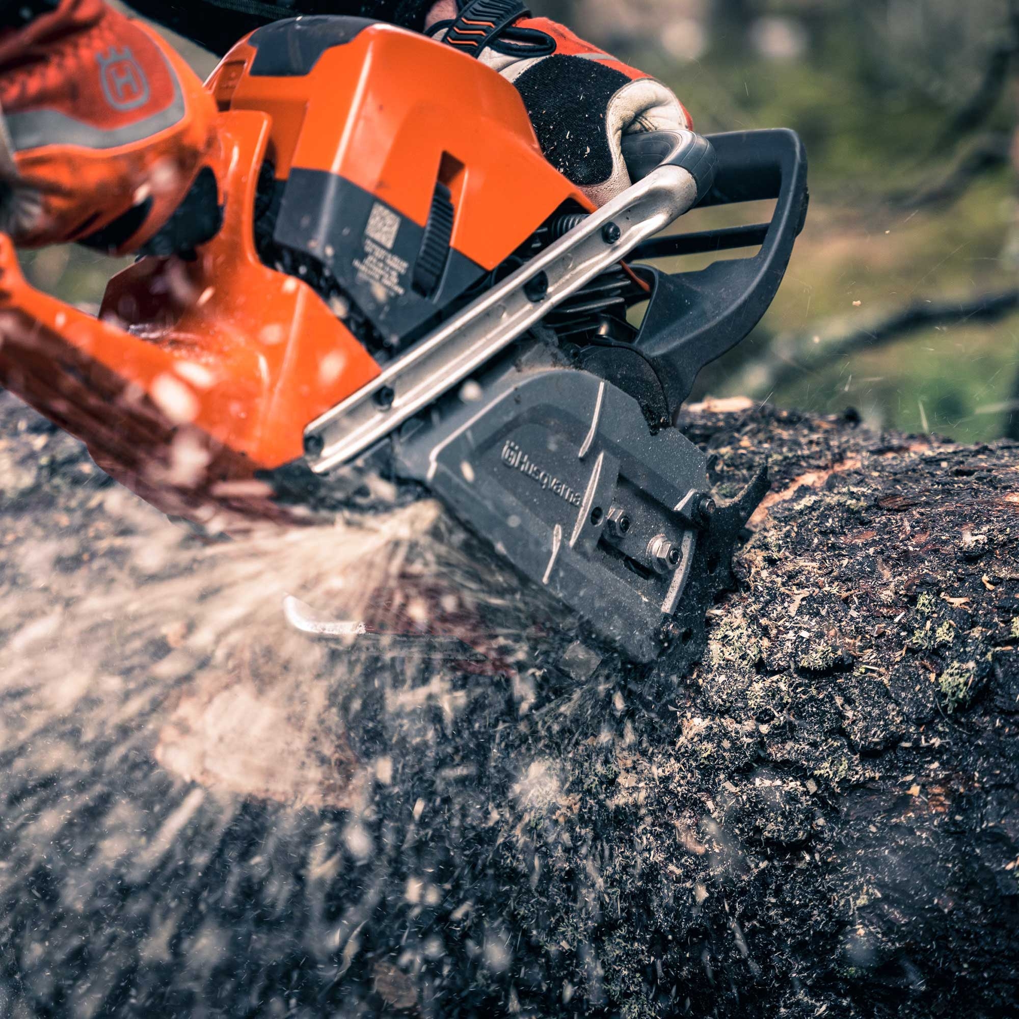 Husqvarna 592 XP Gas Chainsaw Arborwear