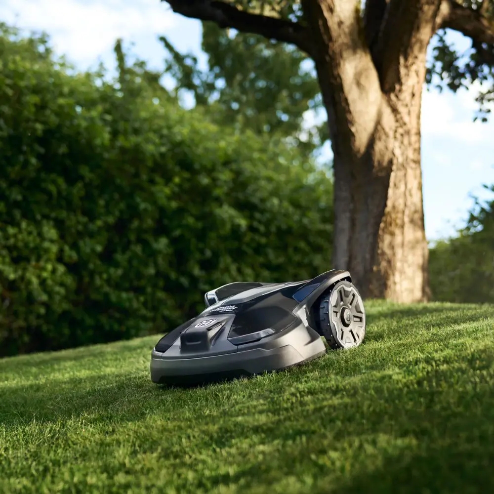 HUSQVARNA AUTOMOWER 320 NERA Efficient Robotic Mowing System With Smart Home Integration Geofencing