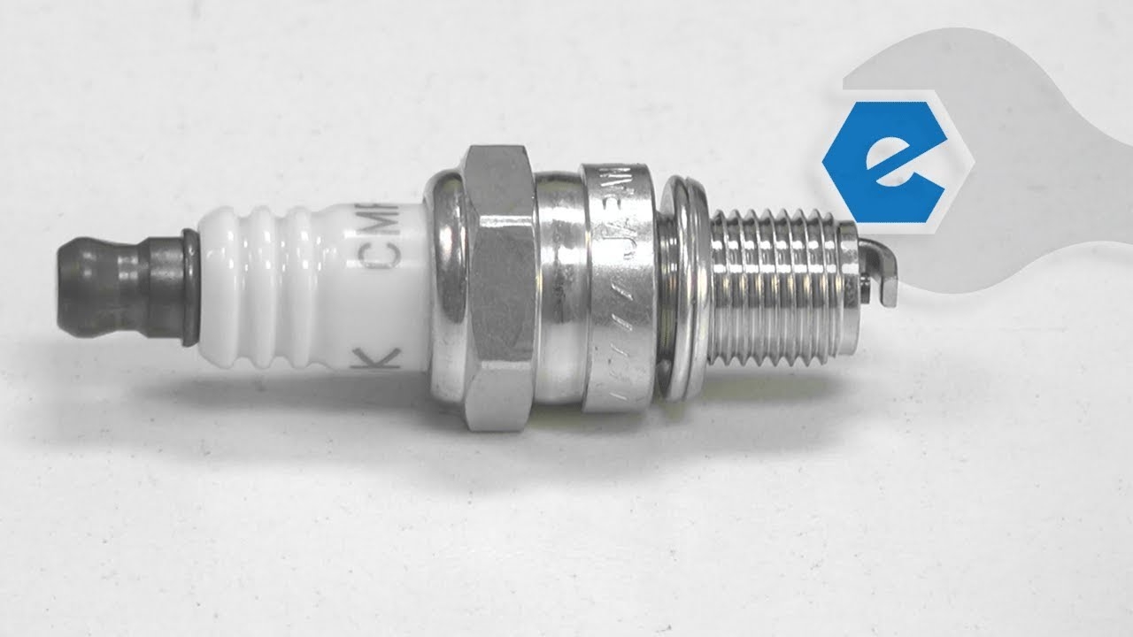 Husqvarna Blower Repair Replacing The Spark Plug Husqvarna Part 506615101 YouTube