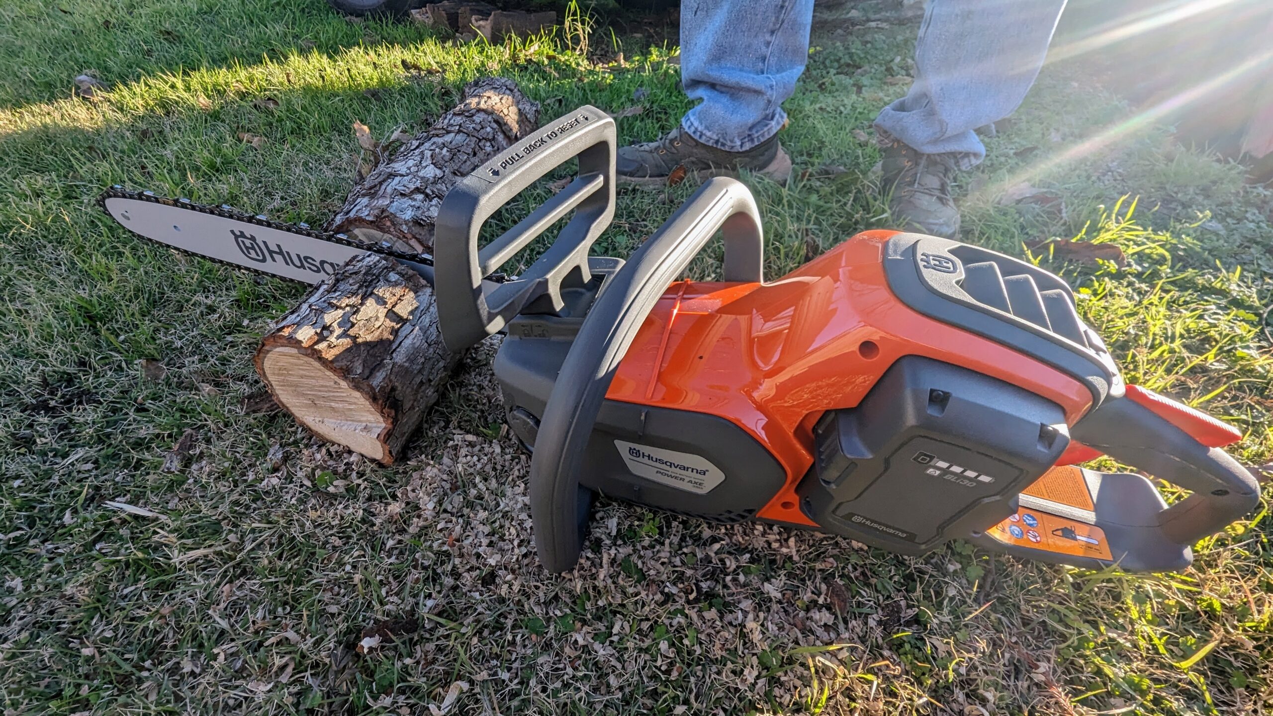 Husqvarna Power Axe 350i Cordless Electric Chainsaw Review Top Ten Reviews