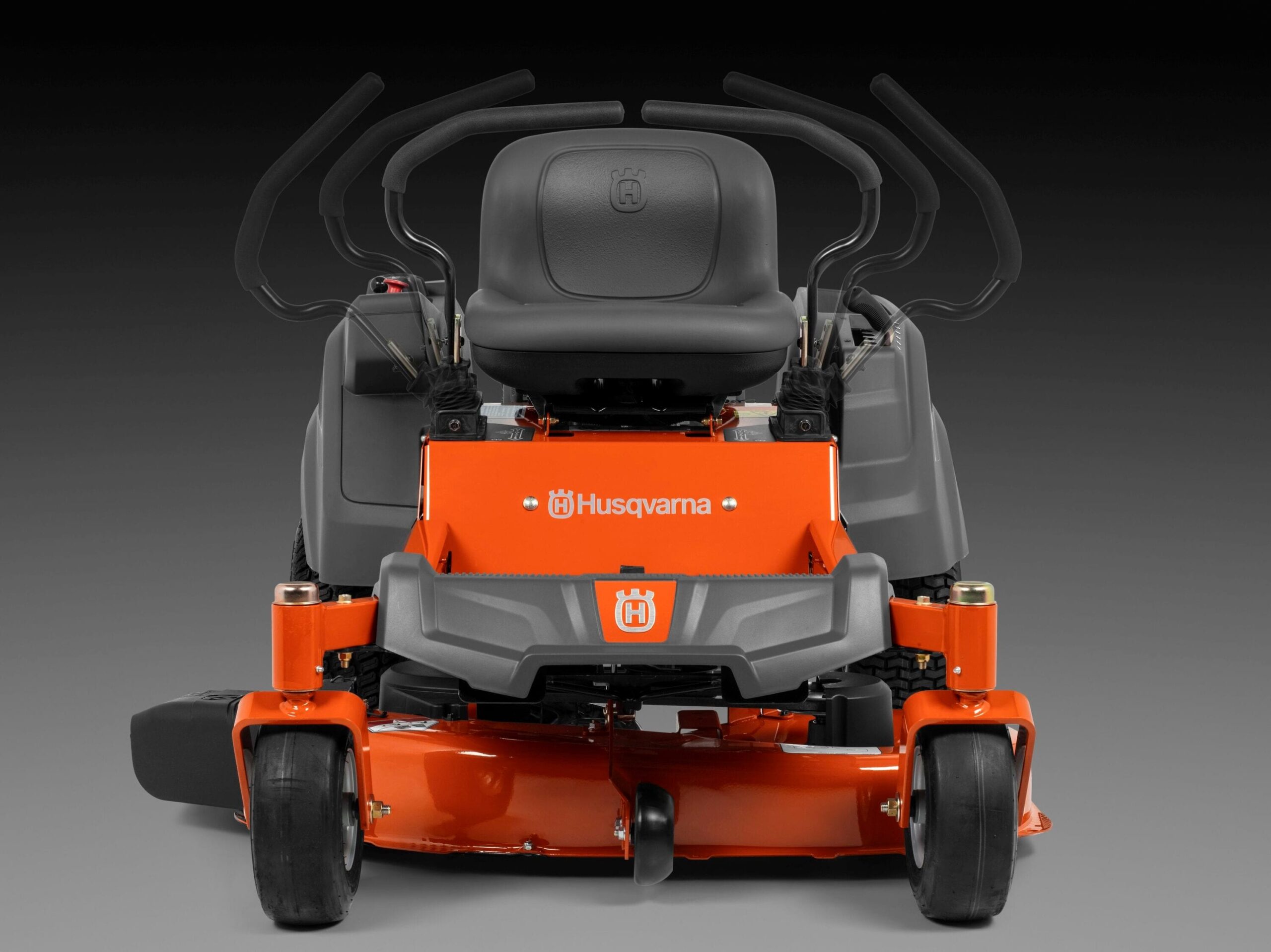 Husqvarna Z142 42 in 17 HP V twin Gas Zero turn Riding Lawn Mower In The Zero Turn Riding Lawn Mowers Department At Lowes