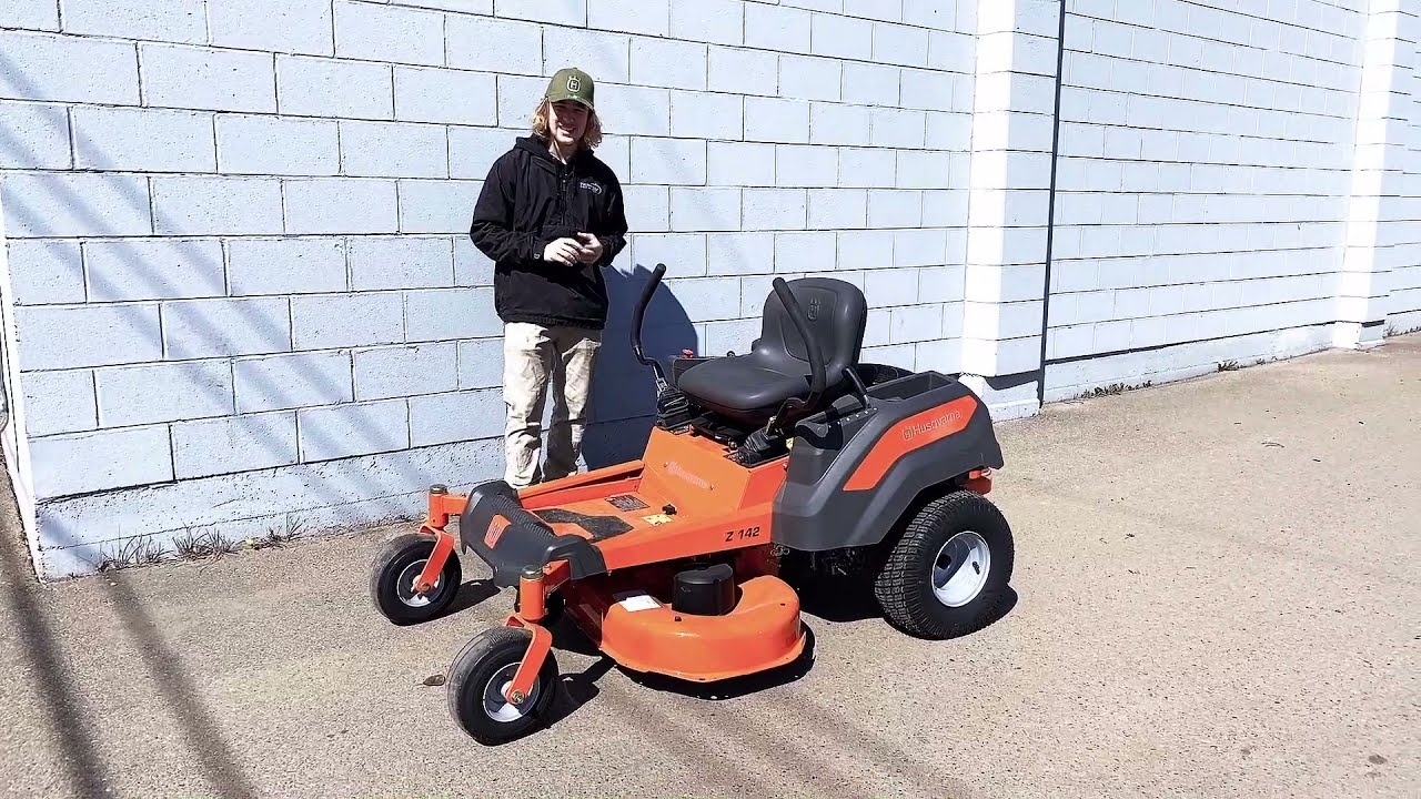 Husqvarna Z142 Zero Turn Mower Model 967 924 801 Redwater NAPA YouTube
