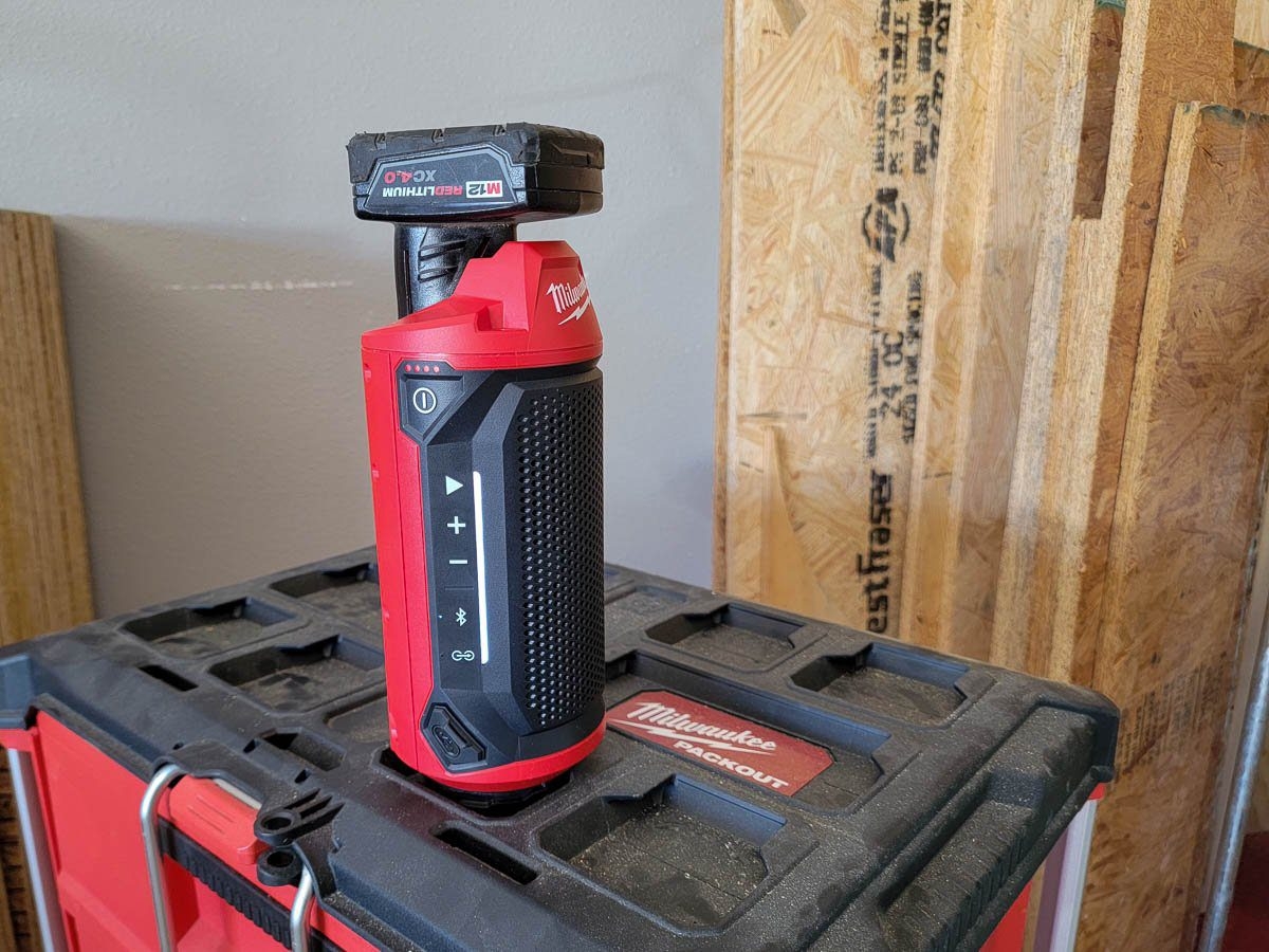 milwaukee bluetooth speaker m12