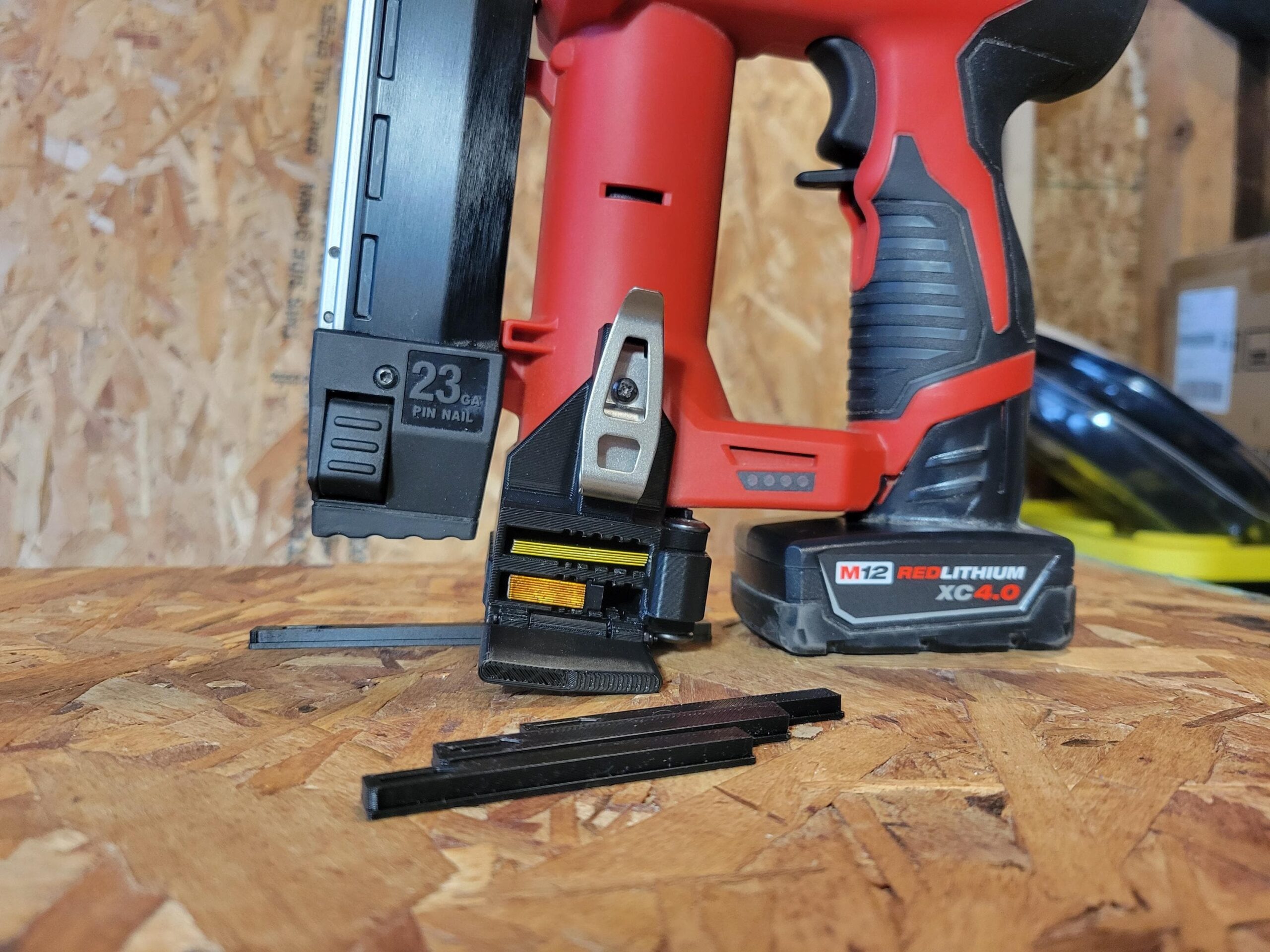 milwaukee m12 23 gauge pin nailer