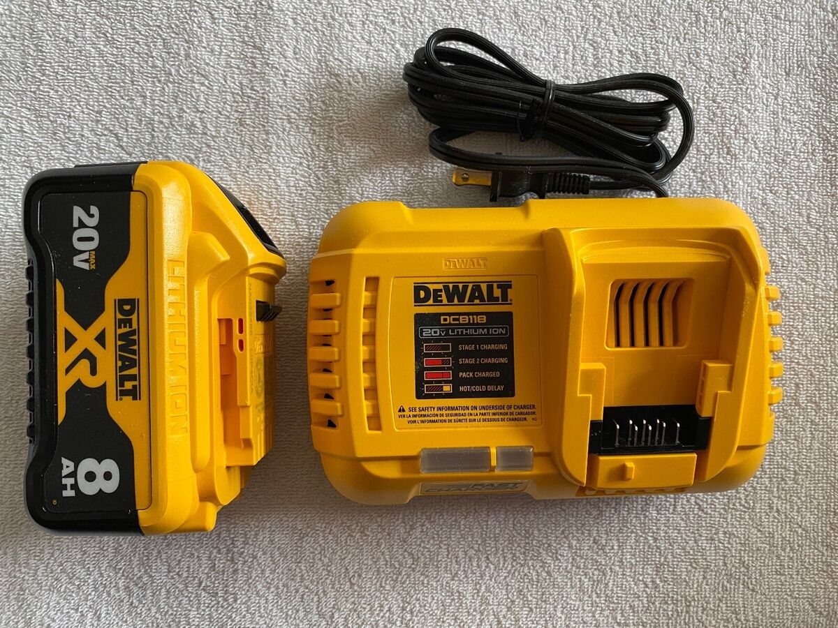 New Dewalt DCB118 20V Max Fast Charger U0026 DCB208 20V MAX XR 8 0Ah Battery 20 Volt