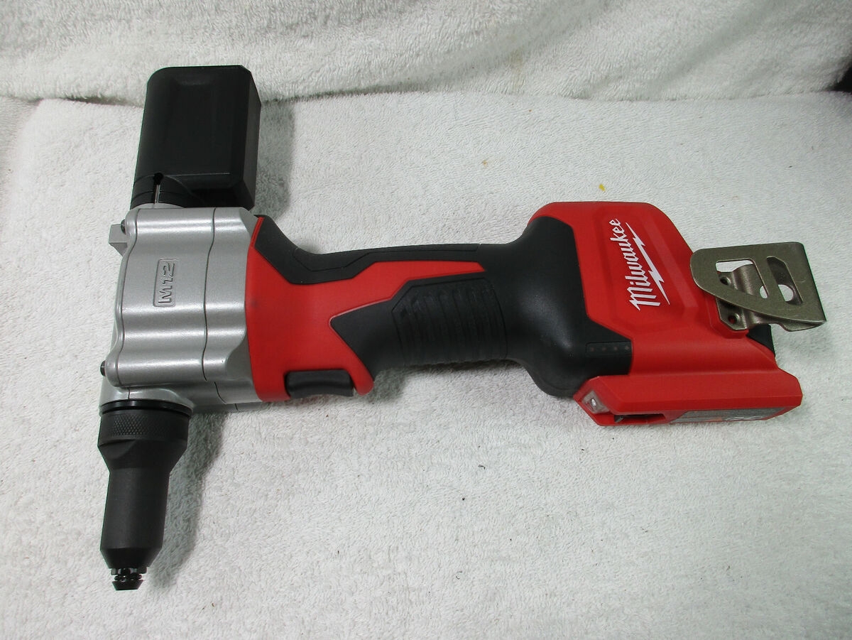 milwaukee rivet gun m12