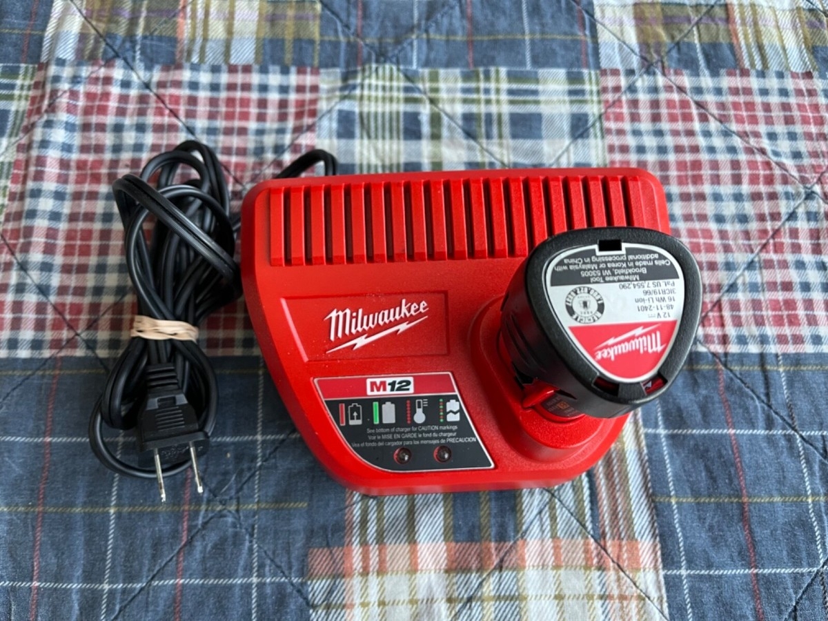 milwaukee tools m12 charger