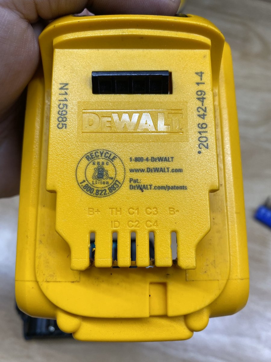 dewalt battery date code