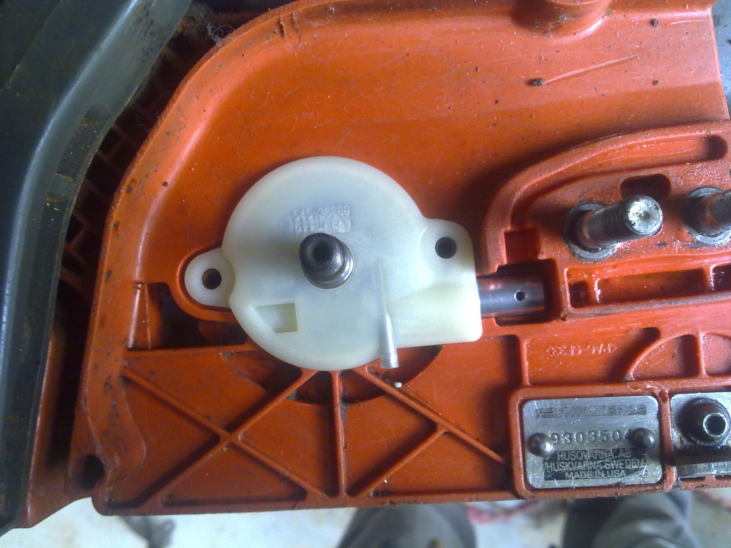 Replacing An Oil Pump In A Husqvarna Poulan Craftsman Johnsered Chainsaw ClearChain