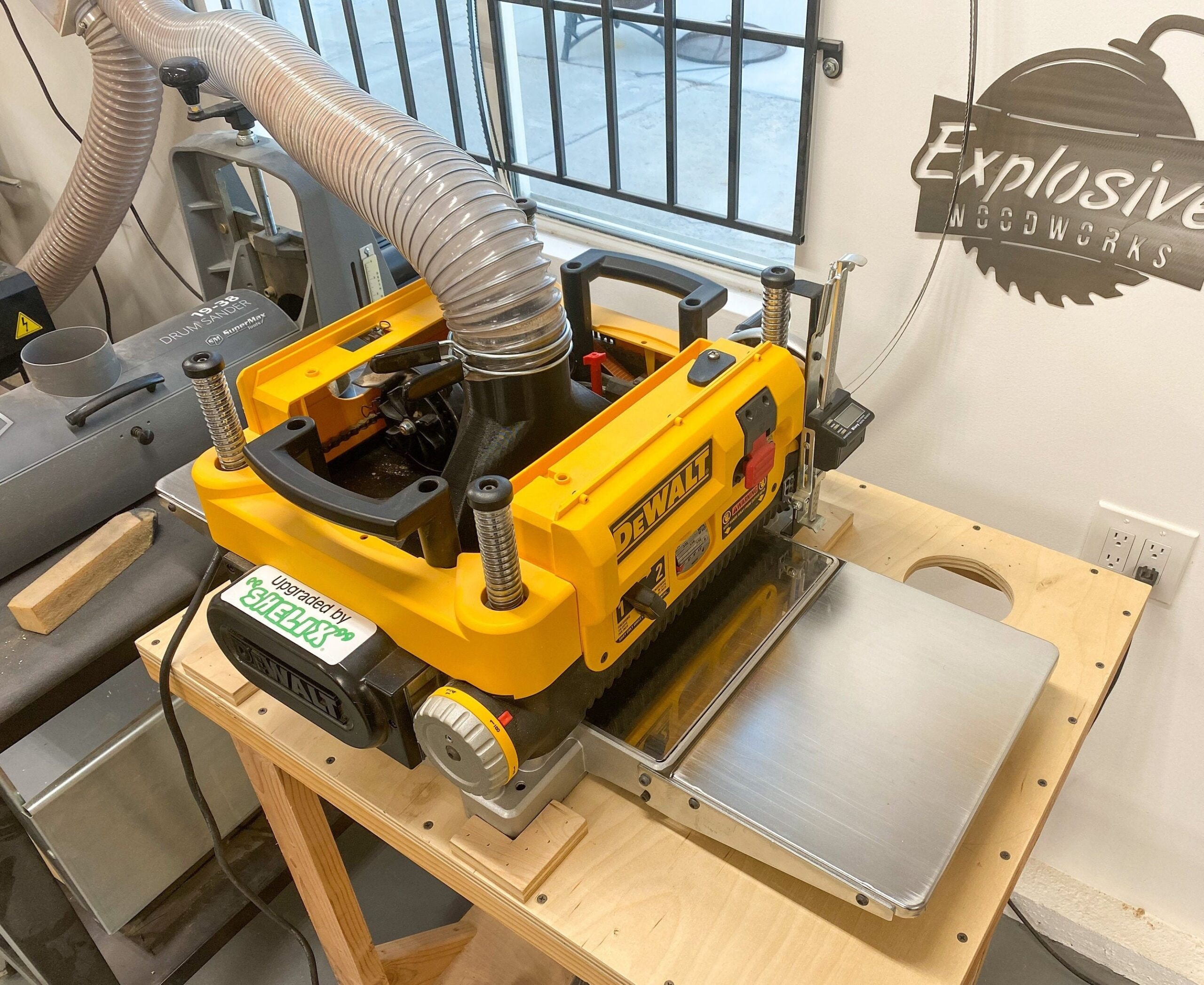 dewalt thickness planer dw735x